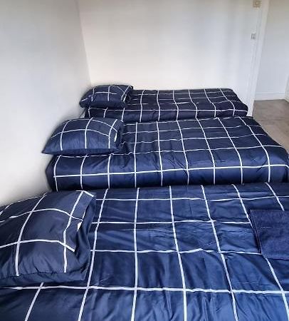 Guibert 19 F2 Bis 2 Chbres 6 Personnes Max Wifi Sweet Home Caudebec-les-Elbeuf Exterior foto